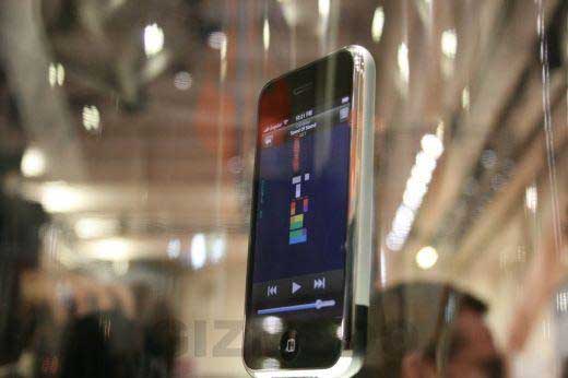 ƻ��iPhone 4GB�ֻ� ����鿴��һ��