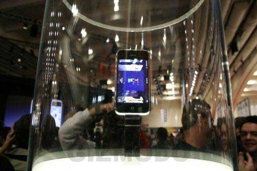 ƻ��iPhone 4GB�ֻ� ����鿴��һ��