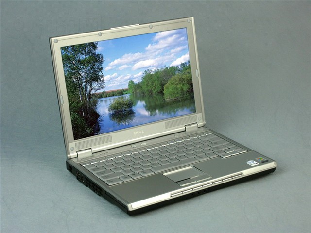 ����XPS M1210(Q510421)�ʼǱ� ����鿴��һ��