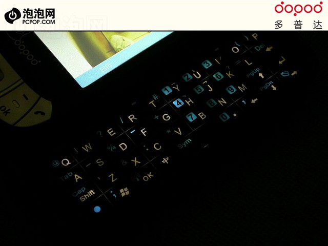 ���մ�C858�ֻ� ����鿴��һ��