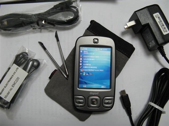 ���մ�D600�ֻ� ����鿴��һ��