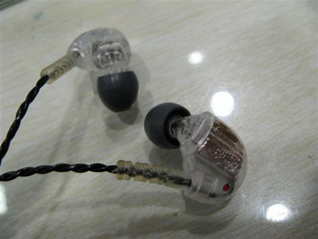 ��ʿ��UM2���� ����鿴��һ��