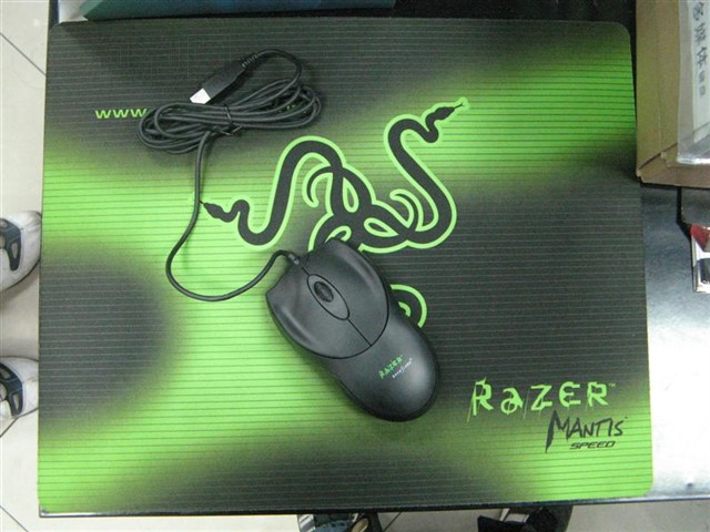 RazerBoomslang ��������2100DPI��� ����鿴��һ��