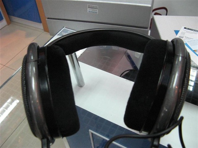 HD650����