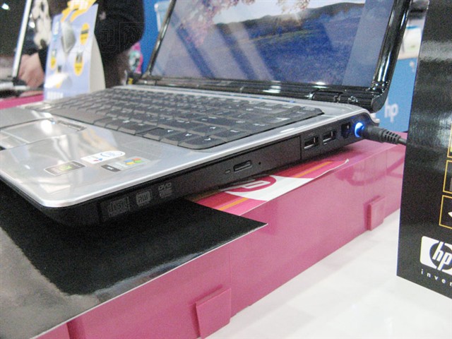 ����Pavilion dv2207TX(RU899PA)�ʼǱ� ����鿴��һ��