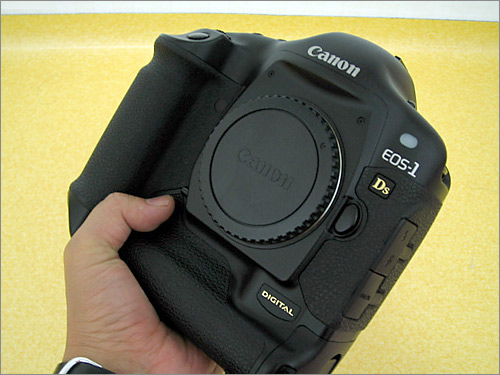 ����EOS 1Ds������� ����鿴��һ��