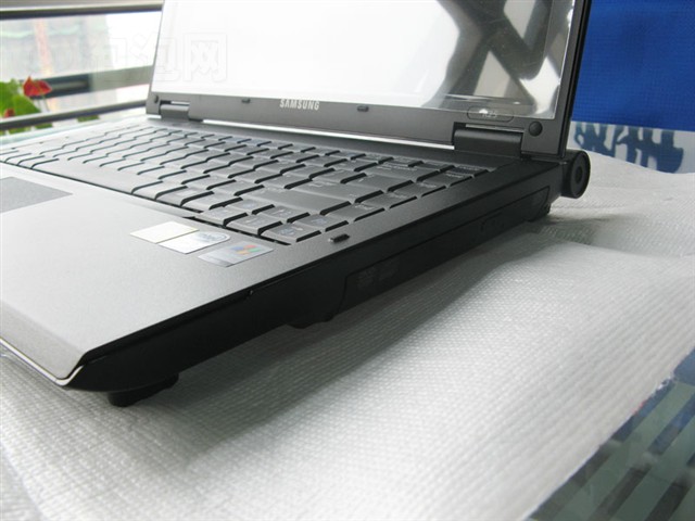 ����R25-X002�ʼǱ� ����鿴��һ��