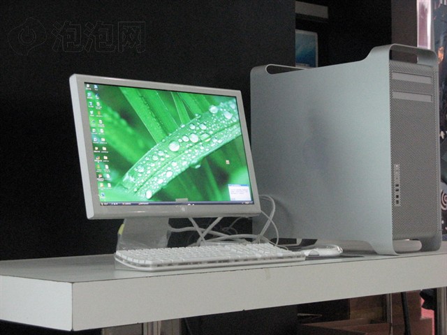 Mac Pro(MA356CH/A)����