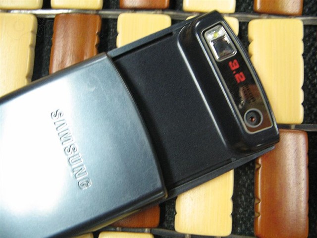 ����SGH-U608�ֻ� ����鿴��һ��