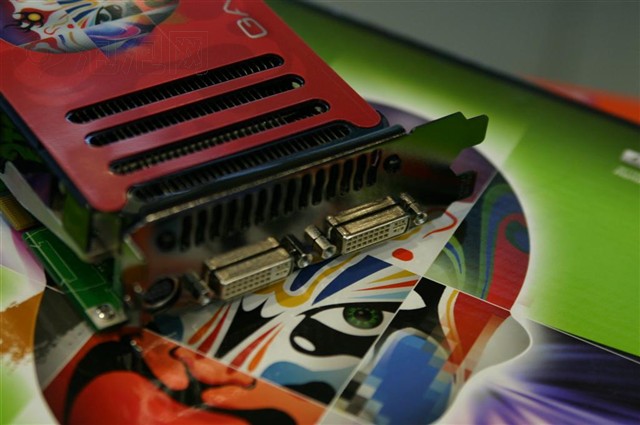 8800GTS 320M�Կ�