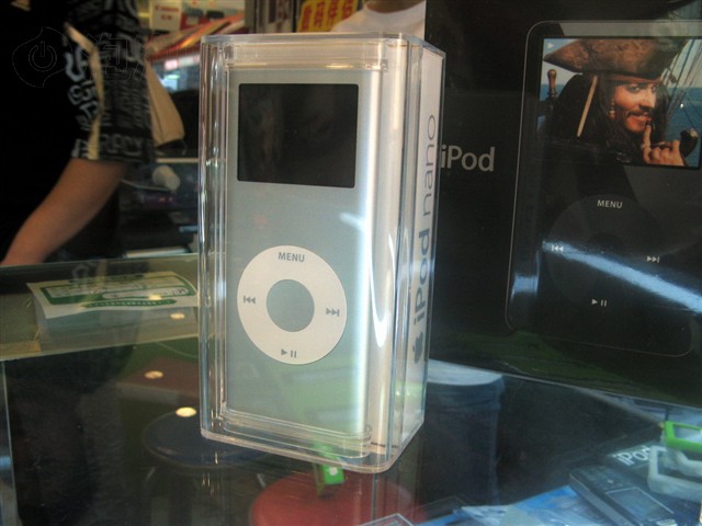 iPod nano 2(4GB)MP3