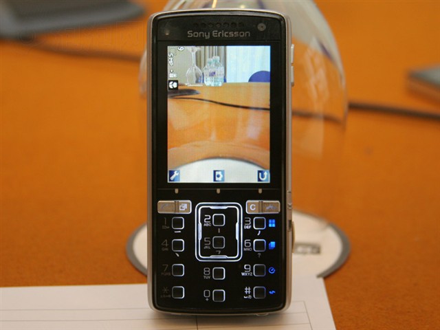 ����K850i�ֻ� ����鿴��һ��