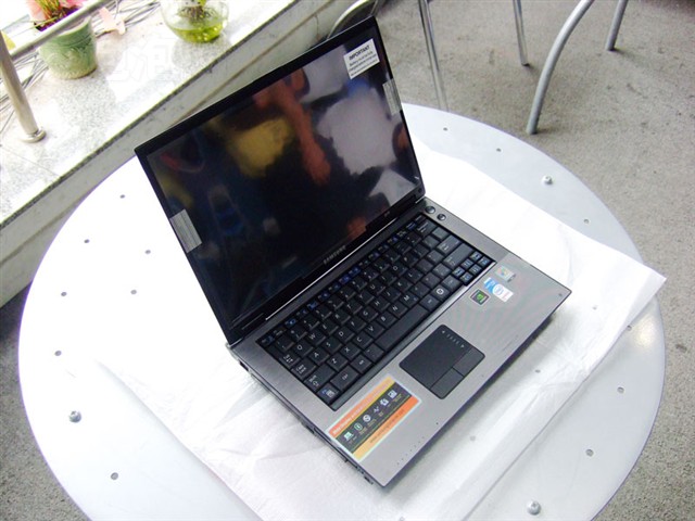 ����Q70-BV01�ʼǱ� ����鿴��һ��