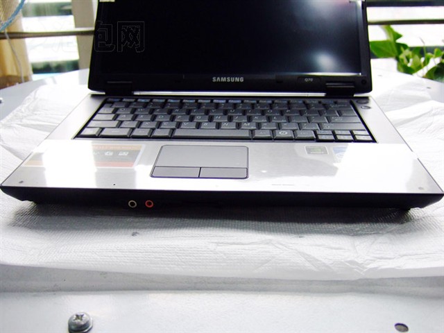 ����Q70-BV01�ʼǱ� ����鿴��һ��