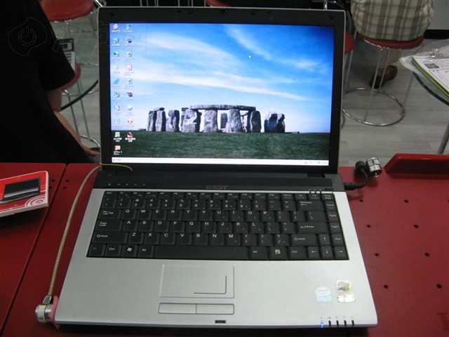 ��ϲS4106�ʼǱ� ����鿴��һ��