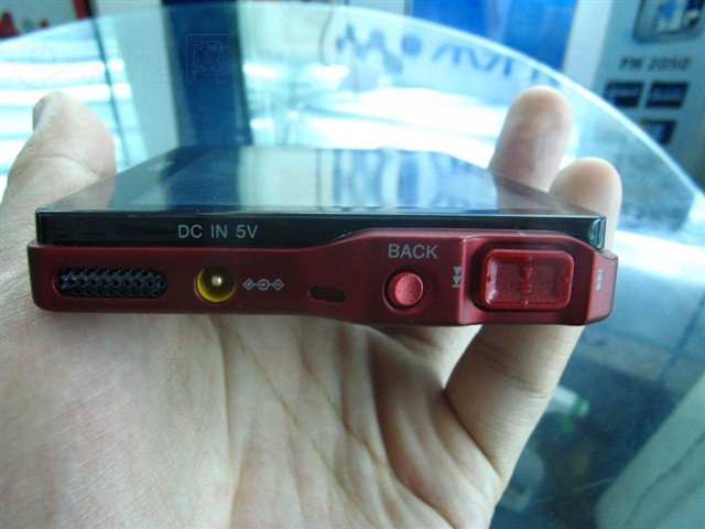 ����PMX-M75(2GB)MP4 ����鿴��һ��