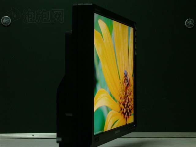 ����XL20Һ����ʾ�� ����鿴��һ��