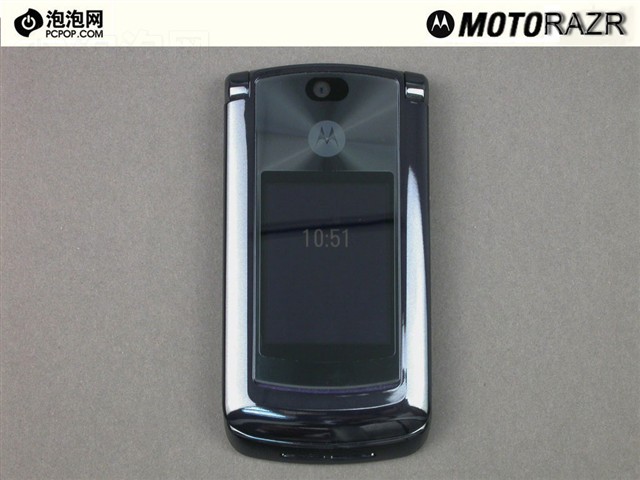 Ħ������RAZR V8�ֻ� ����鿴��һ��