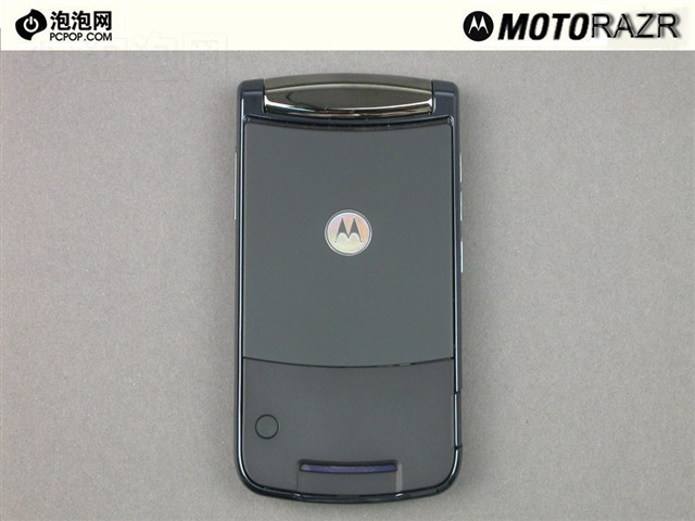 Ħ������RAZR V8�ֻ� ����鿴��һ��