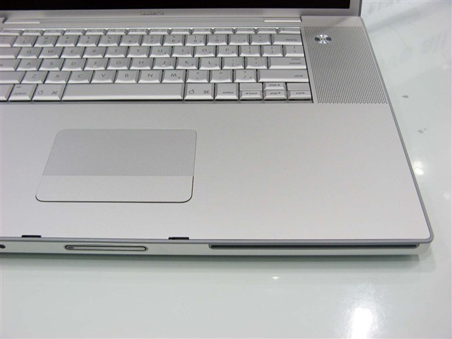 ƻ��MacBook Pro(MA897CH/A)�ʼǱ� ����鿴��һ��