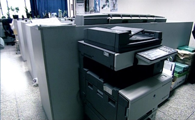 ���Ῠ���ܴ�bizhub C450���ϸ�ӡ�� ����鿴��һ��
