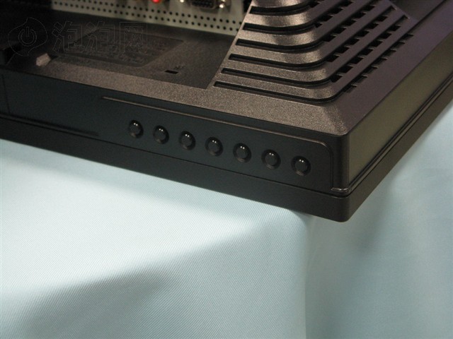 LGL245WPҺ����ʾ�� ����鿴��һ��