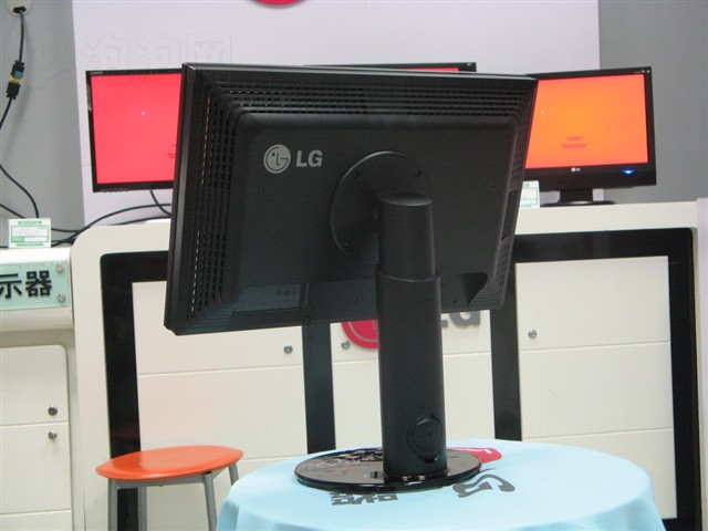 LGL245WPҺ����ʾ�� ����鿴��һ��