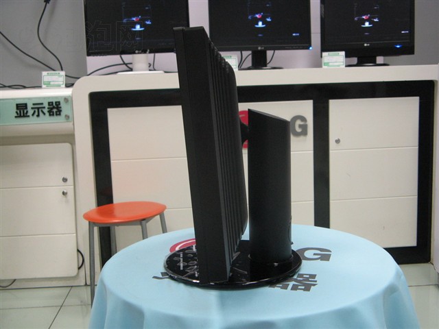 LGL245WPҺ����ʾ�� ����鿴��һ��
