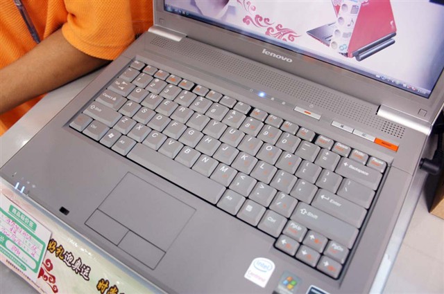 ��������C465A-UX�ʼǱ� ����鿴��һ��