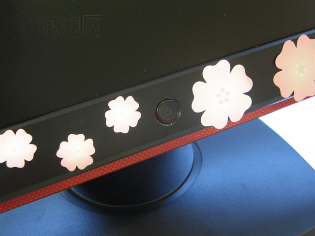 ����E900WNҺ����ʾ�� ����鿴��һ��