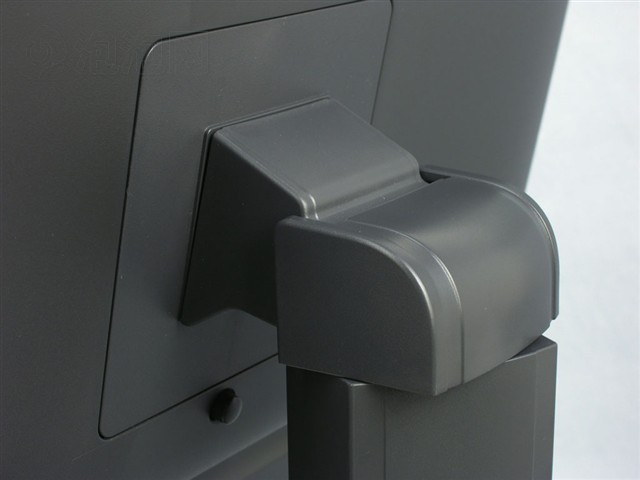 ������240BW8Һ����ʾ�� ����鿴��һ��