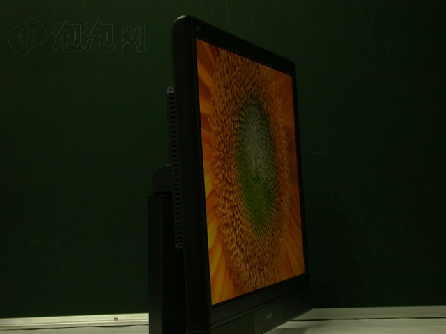 ������240BW8Һ����ʾ�� ����鿴��һ��