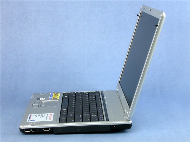 ���۳���A211C�ʼǱ� ����鿴��һ��