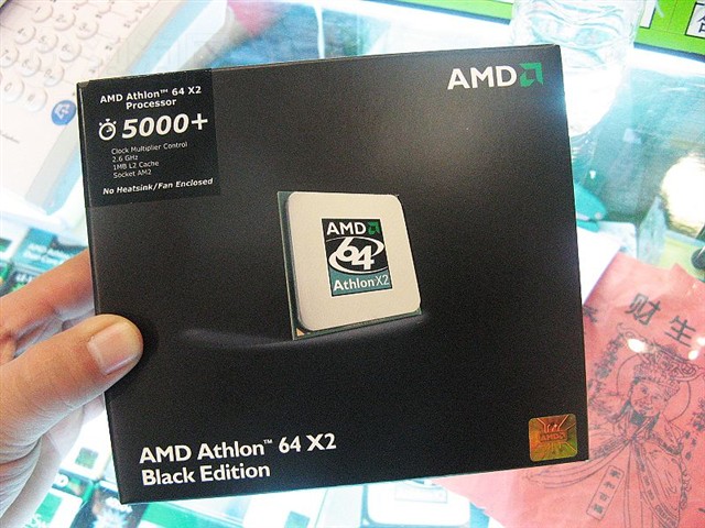 AMD����64 X2 5000+ AM2(65����/�ںа�)CPU ����鿴��һ��
