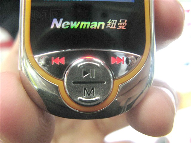 Ŧ��B09(1G)MP3 ����鿴��һ��