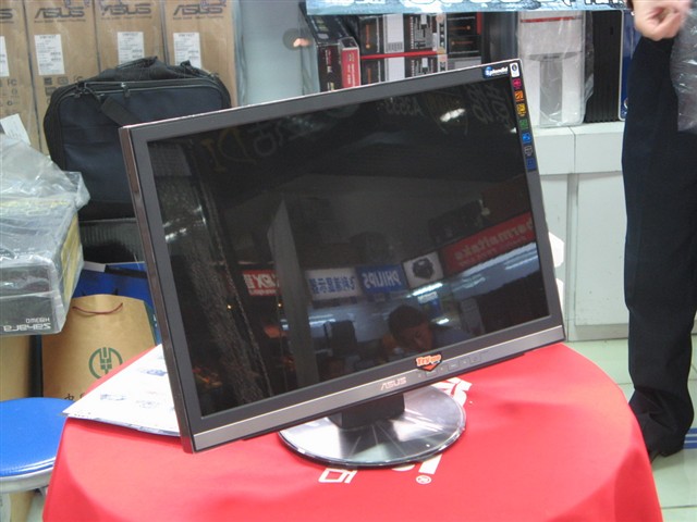 ��˶MW221CҺ����ʾ�� ����鿴��һ��