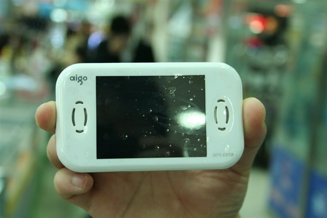 E898(2GB)MP4