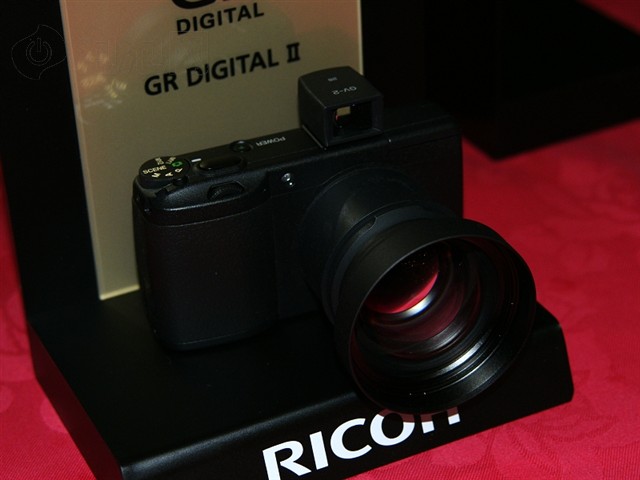 GR DIGITAL II�������