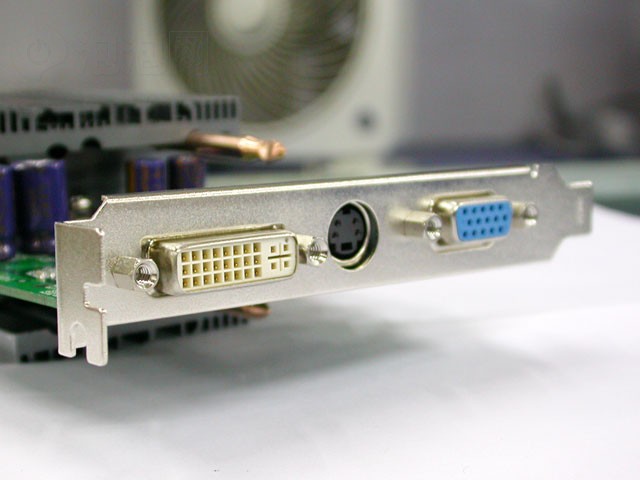 ����6200TC PCI-E�Կ� ����鿴��һ��
