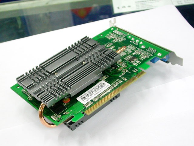 ����6200TC PCI-E�Կ� ����鿴��һ��