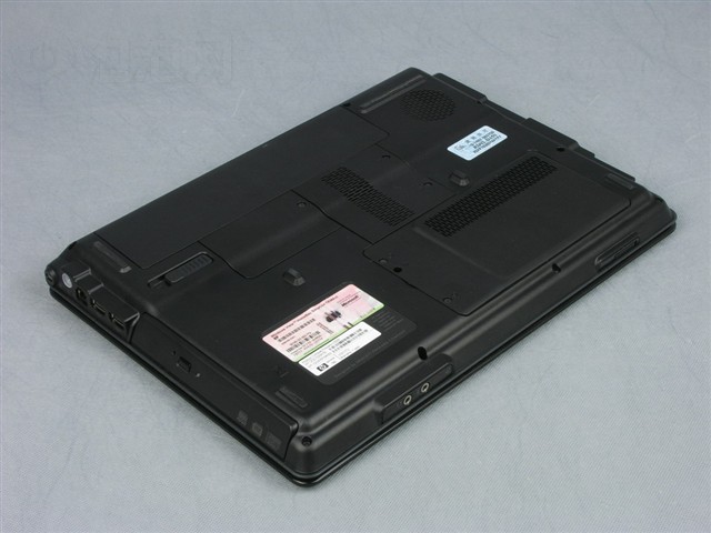 Compaq Presario V3646TU(GX903PA)�ʼǱ�