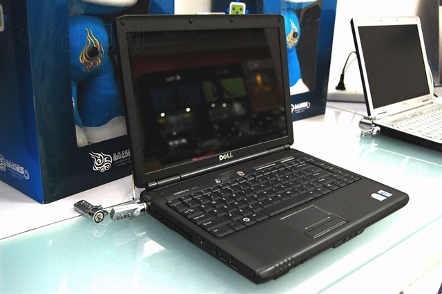 Vostro 1400(T5470 1.6G/1G/160G)�ʼǱ�