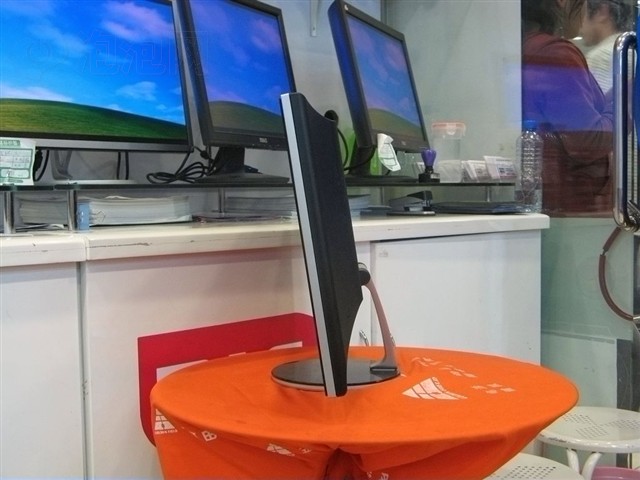 ����WS213DFҺ����ʾ�� ����鿴��һ��