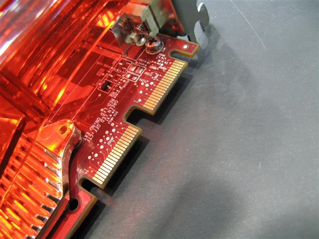 HD 3870 512D DDR4�Կ�