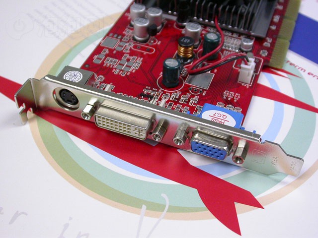 ����R9550�ռ����Կ� ����鿴��һ��