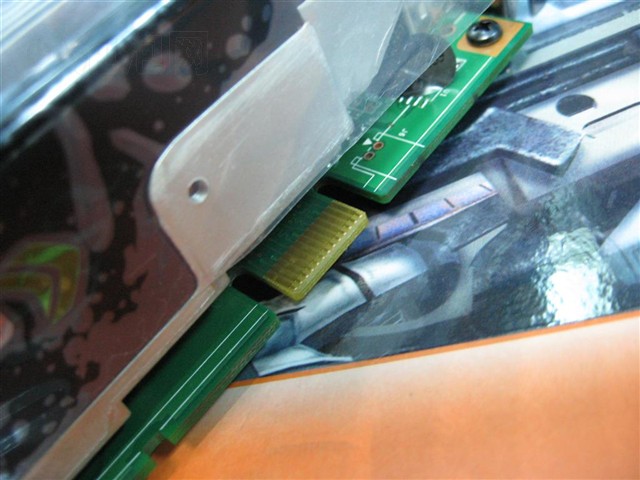 ��̨PX8800 GTS 512MB�Կ� ����鿴��һ��
