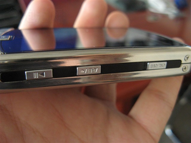 ��ħRM700 (2GB)MP3 ����鿴��һ��