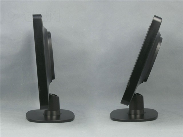������220CW8Һ����ʾ�� ����鿴��һ��