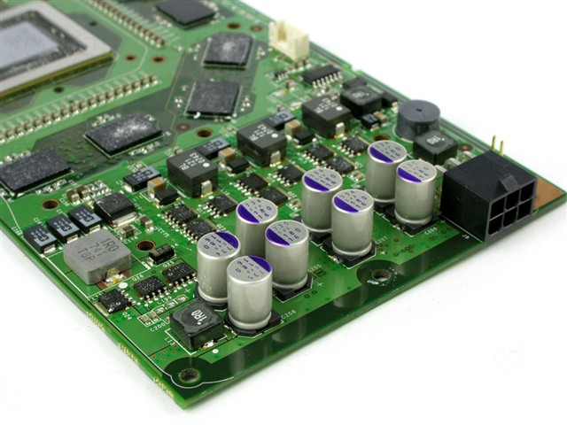 ��̨PX8800 GTS 512MB�Կ� ����鿴��һ��