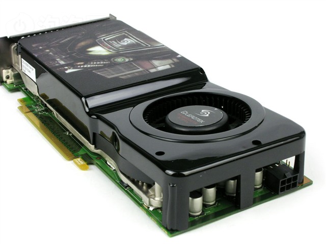 ��̨PX8800 GTS 512MB�Կ� ����鿴��һ��